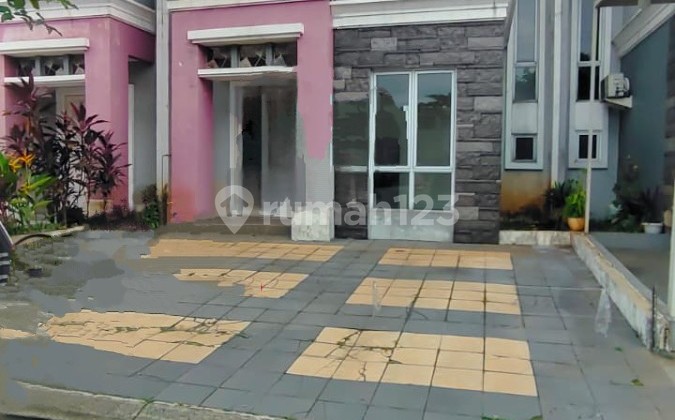 2-story house with 3+1 bedrooms, facing north, in Bohemia Village, GS-No Cobroke