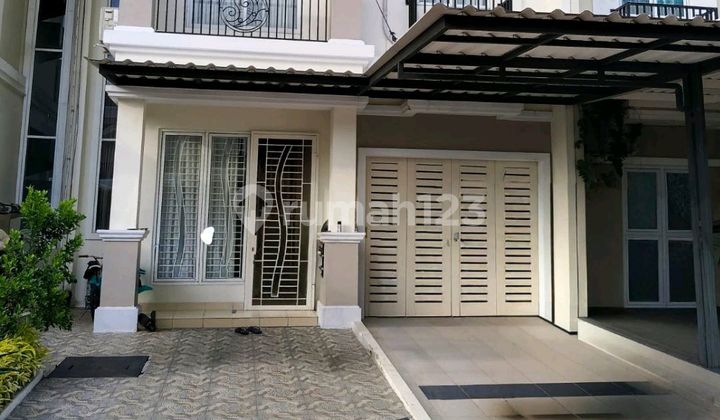 Rumah 2 Lantai 3 Kamar Hadap Selatan Di Il Rosa Gs-no Cobroke