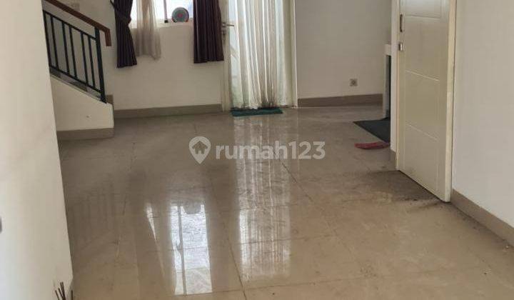 Rumah 3 Kamar Ada Kamar Bawah Ediso Gs-no Cobroke