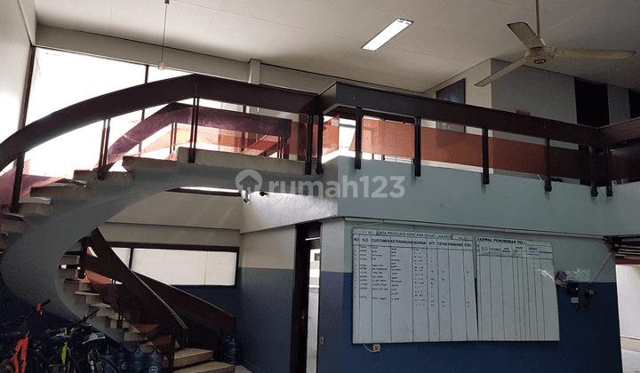 Gedung 2 Lantai Arjuna Utara Tanjung Duren Jakbar 1