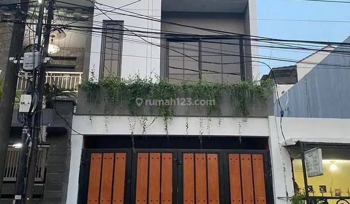 Rumah 2,5 Lantai di Sukabumi Selatan Kebon Jeruk Jakbar 1