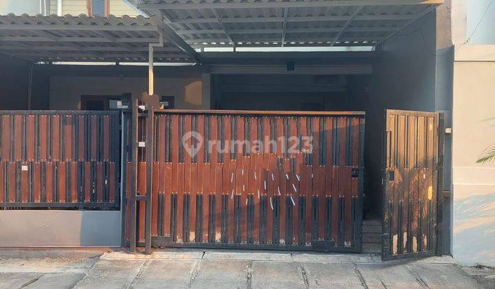 Rumah 2,5 Lantai di Kawasan Bendungan Hilir Jakarta Pusat Turun Harga 1