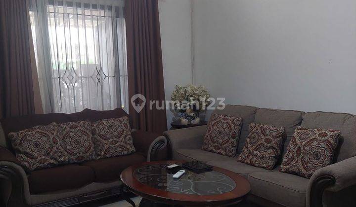 Rumah 2,5 Lantai di Kawasan Bendungan Hilir Jakarta Pusat Turun Harga 2