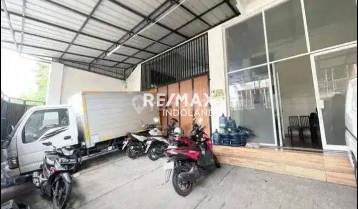 Ruko Hoek 4 Lantai di Jelambar Baru Raya, Jakarta Barat 2