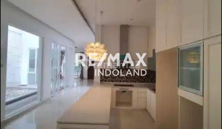 Rumah 3 Lantai Cluster Casa Jardin Daan Mogot Jakarta Barat 2