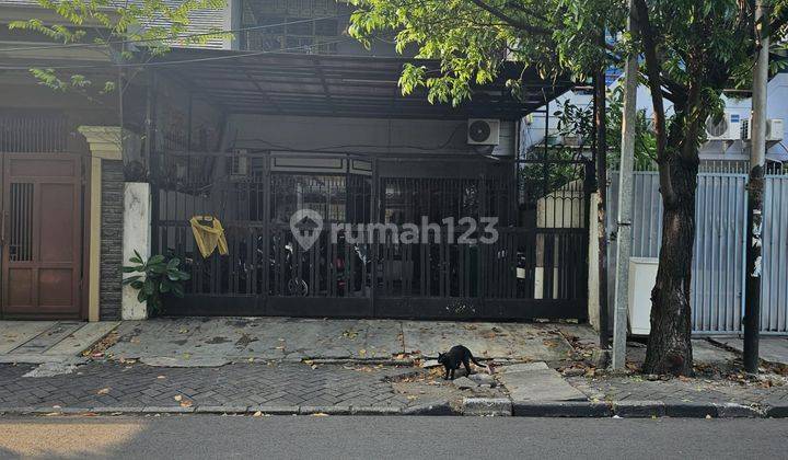 Rumah 2 Lantai Tanjung Duren Pinggir Jalan Jakarta Barat 1