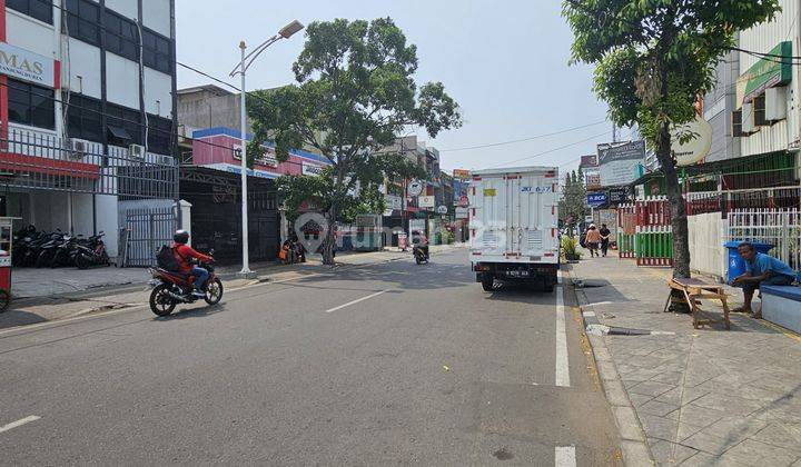 Rumah Hook Perlu Bangun Ulang Pinggir Jalan Tanjung Duren Jakbar 2