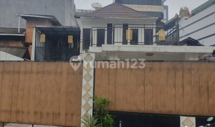Harga di Bawah Pasar Dijual Rumah 2 Lantai Area Kebon Sirih Jakarta Pusa Harga di Bawah Pasar Dijual Rumah 2 Lantai Area Kebon Sirih Jakarta Pusa