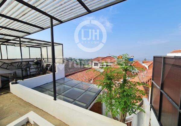 Beautiful House Ready to Occupy in Cipageran, Cimahi. 2