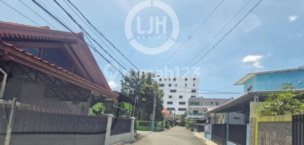 Beautiful Ready-to-Occupy House in Industrial Complex, Depok. Beautiful Ready-to-Occupy House in Industrial Complex, Depok.