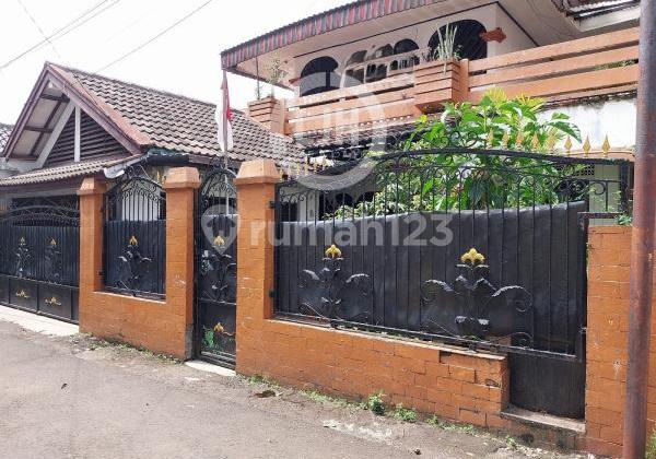 Rumah Cantik, Nyaman Siap Huni di Jakarta Timur.