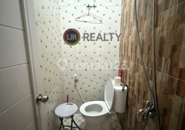 Rumah 2 Lantai Semi Furnished Dalam Cluster Di CitraGran 2