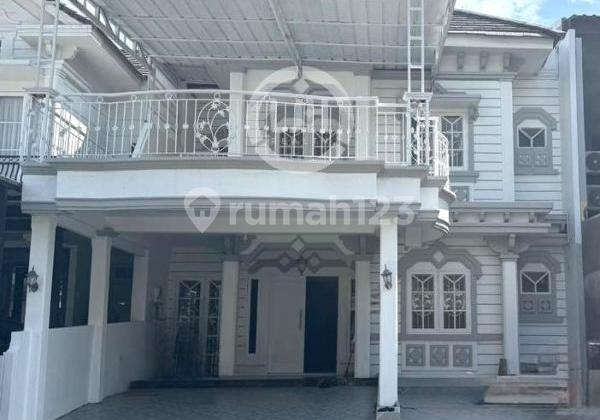 Rumah Full Renovasi di Kota Wisata, Cibubur.
