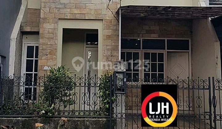 Semi-Furnished Minimalist House in a Cluster at Citra Gran Cibubur (Land Area: 90-120) 1