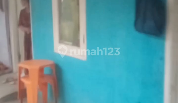 Dijual Cepat Kontrakan 4 Pintu di Rawabuaya Cengkareng Termurah, Akses Jalan 2 Mobil, Lolasi Sangat Dekat dengan Jalan Daan Mogot, Dekat dengan Supermarket, Mall dan Pasar