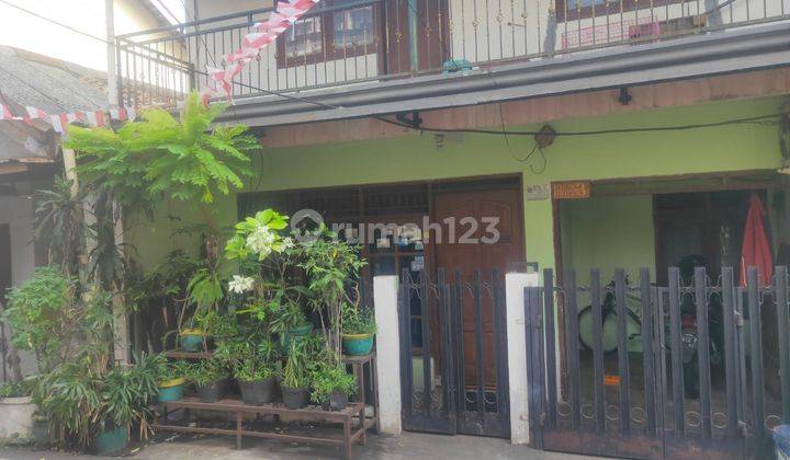 Rumah 2 lantai Dekat Perkantoran dan Kuliner Jakarta Pusat 2