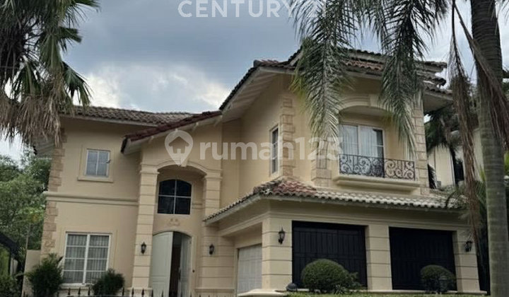 Furnished House in Lippo Karawaci, Strategic, Comfortable, Close to UPH Campus. Furnished House in Lippo Karawaci, Strategic, Comfortable, Close to UPH Campus.