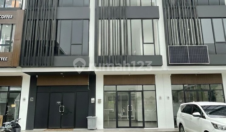 Ruko Bagus Hampton Avenue Alfresco 3 Lantai Strategis Jalur Ramai Ruko Bagus Hampton Avenue Alfresco 3 Lantai Strategis Jalur Ramai