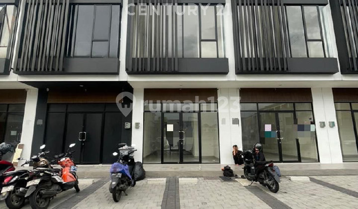 Ruko Hampton Avenue Alfresco 2 Muka Cocok Buat Usaha Dan Kantor