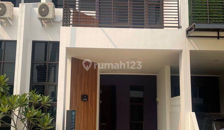 Dijual Rumah Bagus 2 Lantai Siap Huni Free Ppn Lokasi Strategis