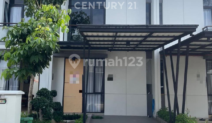 Beautiful 2-Storey Furnished House, Strategically Located, Comfortable, Near Uph Campus