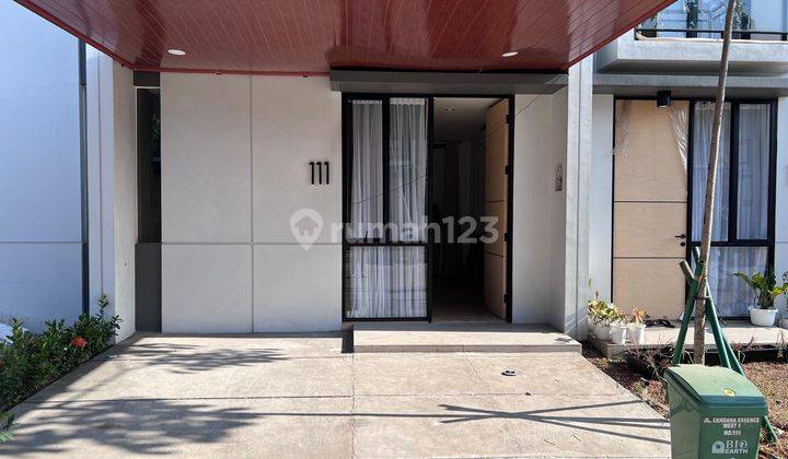 Rumah Bagus 2 Lantai Semi Furnished Renovasi Dekat Kampus Uph 2