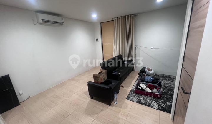 Rumah Semi Furnished Sudah Renovasi Dekat Mall Dan Kampus Uph 2