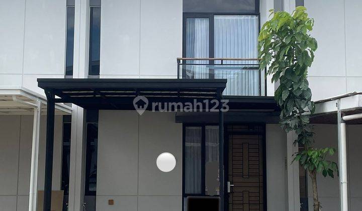 Rumah 2 Lantai Full Furnished Baru Semua Bersih Siap Huni  2