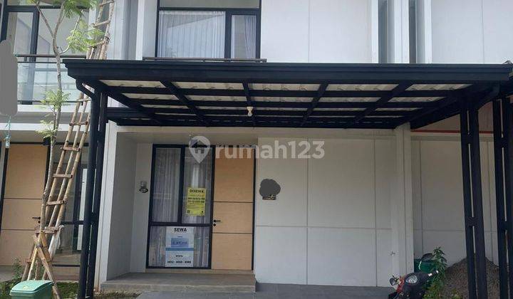 Disewa Rumah Bagus 2 Lantai Semi Furnished Dekat Kampus Uph 1