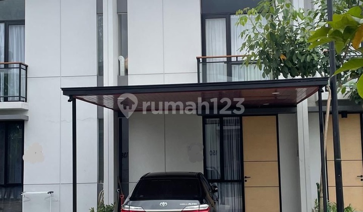 Nice House Semi Furnished Strategic Location Near UPH Campus and Mall. 2