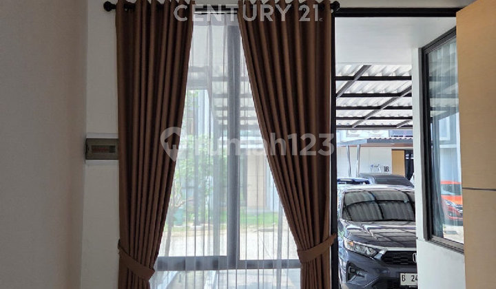 Rumah Bagus 2 Lantai Semi Furnished Strategis Nyaman Dekat Kampus 2