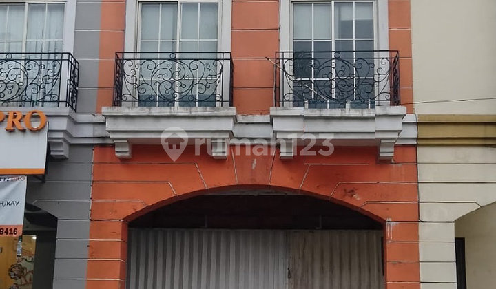 Ruko Bagus 2 Lantai Strategis Area Perkantoran Dekat Pintu Tol