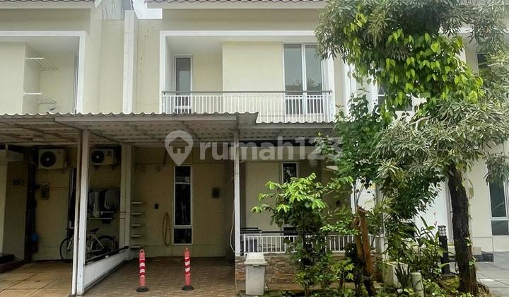 Modern Residence in the Heart of Gading Serpong Strategia: Comfortable and Move-in Ready