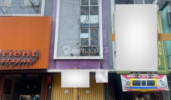 Ruko Bagus Bersih 3 Lantai Siap Pakai Dekat Sekolah Dan Mall 1