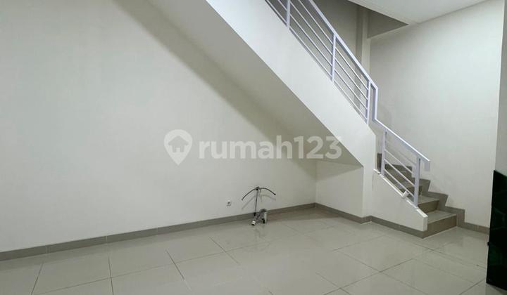 Ruko Bagus Disewa Strategis Cocok Untuk Kantor Dan Gudang  2