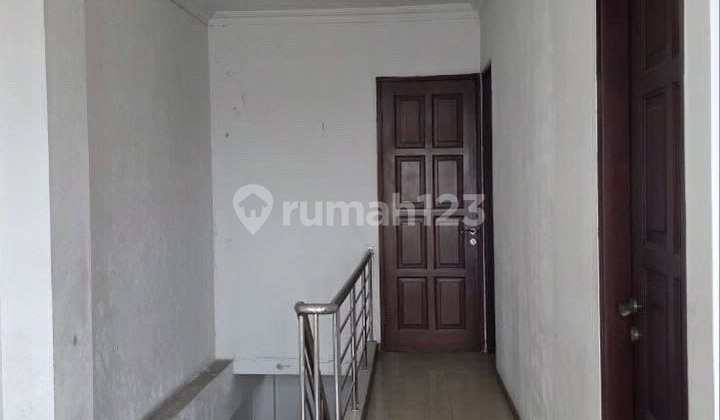 Good 4-Story Ruko Ready to Occupy, Strategic Location Suitable for Office 2
