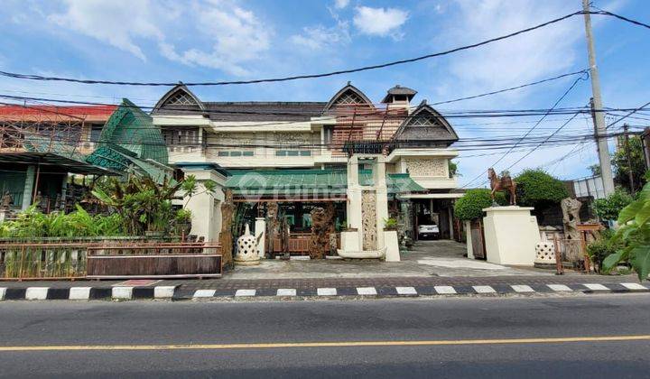 For sale Luxury Gallery Building LT 3420 m2 on Jalan Raya Batubulan Gianyar Bali Suitable for Clinics, Hospitals, Offices Payment can be 1 year 1