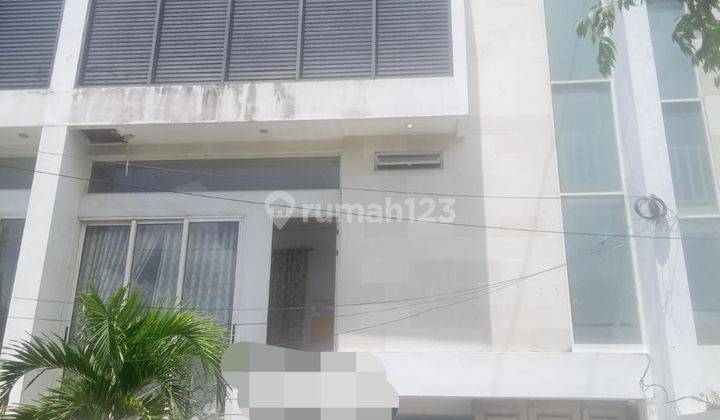 Dijual Rumah Luas di Renon Denpasar LT 153 m2 Ada Kolam Renang Bisa KPR 1