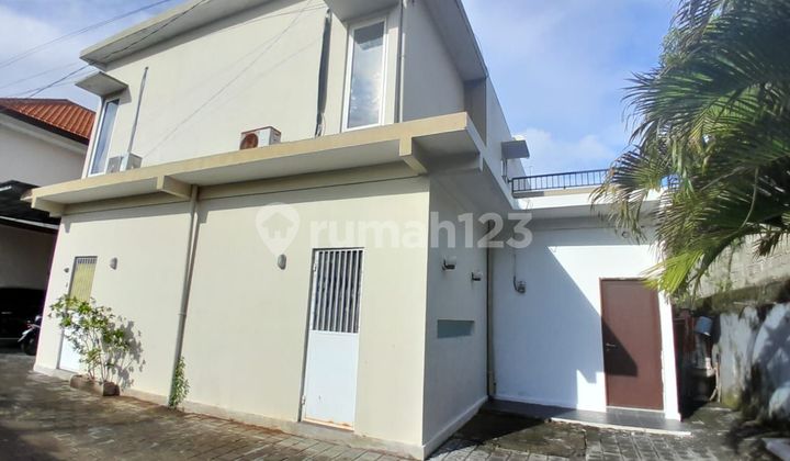 For Rent 3BR House in Very Strategic Location Jalan Dewi Sri Near To Kuta Beach Bali