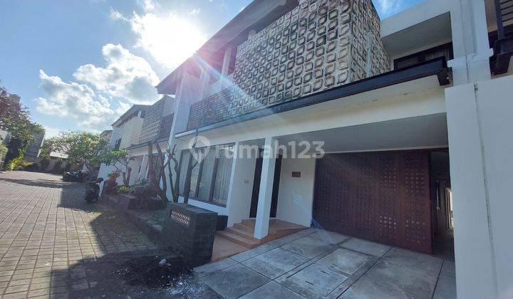 Disewakan Minimum 2 Tahun Rumah Mewah Besar 4BR di Kuta Ardenia Bali 2