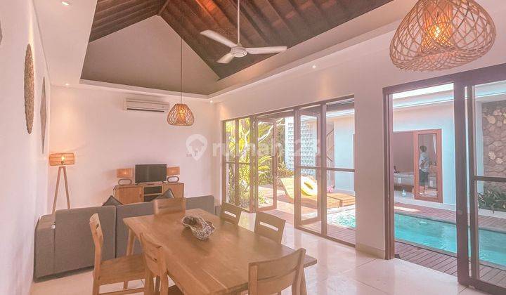 For Rent Yearly Luxury Villa 3BR Canggu Near To Seseh Beach 2