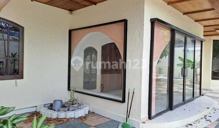 Rumah Mewah Ala Eropa di Jantung Denpasar - LT 400 M², Prestisius, Langka & Siap Huni! Hanya 5 M!