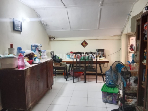 House for Sale on Strategic Roadside Near Hospital 2