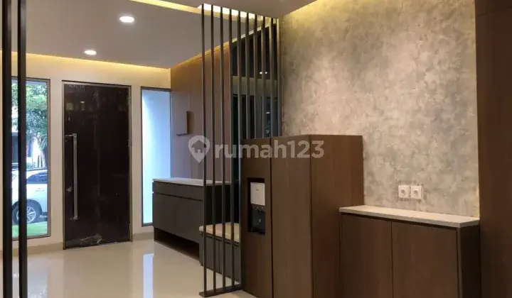 Disewakan Cepat Rumah Full Furnish Mewah Dan Termurah. Dekat Taman 2