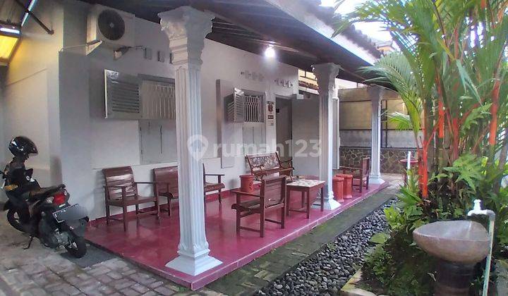Disewakan Rumah Classic Full Furnished Cocok Untuk Rumah Tinggal Dekat Kraton 1