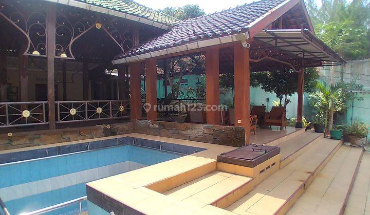 Rumah joglo jati klasik di Bulaksumur UGM cocok untuk homestay & cafe 1