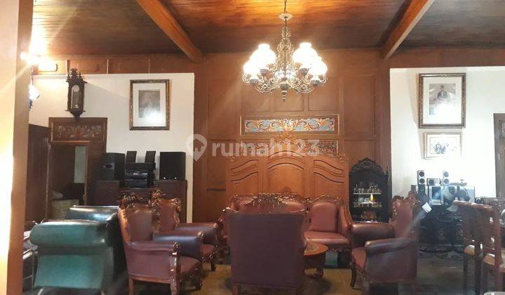 Rumah luas 830mt model klasik dalam beteng kraton 2