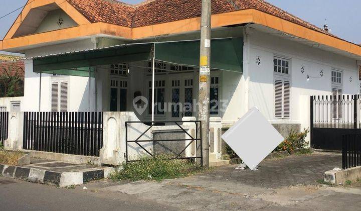 Rumah Heritage dekat kraton cocok untuk cafe & homestay 1