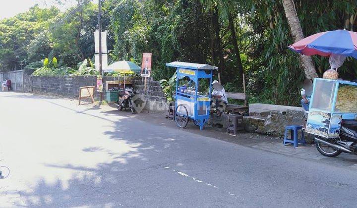 Tanah cocok untuk usaha depan pasar rejodani sleman 1