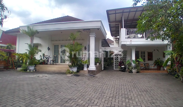 Luxury House for Sale Fully Furnished Near Malioboro 1